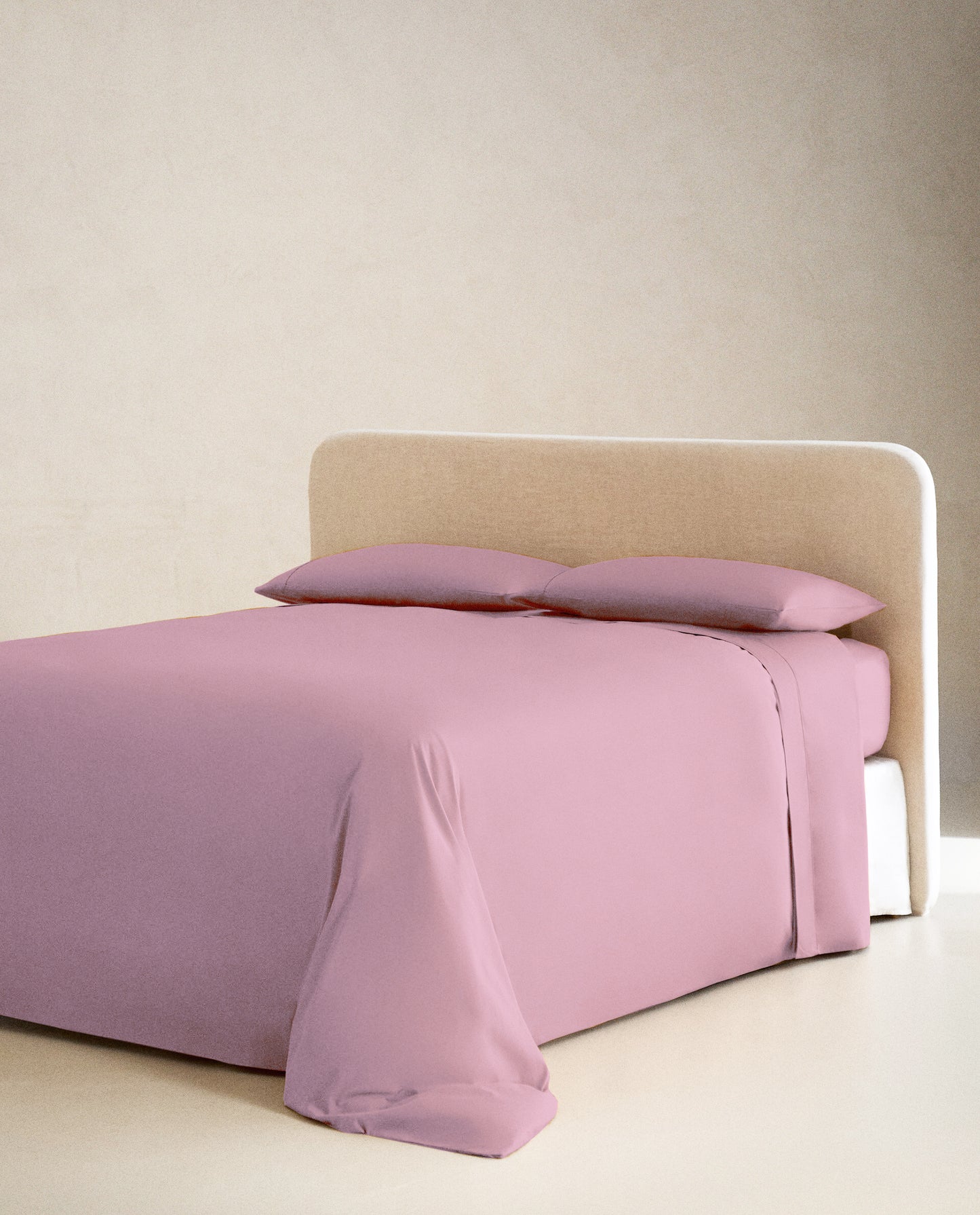 PINK | FEATHER TOUCH COMFORTER