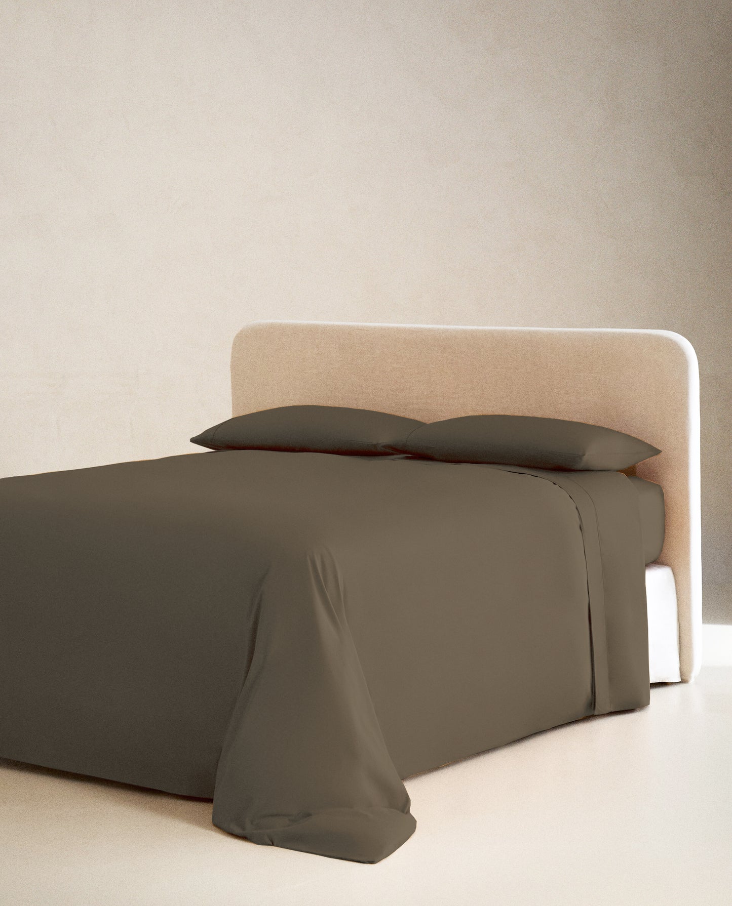 KHAKI | FEATHER TOUCH COMFORTER