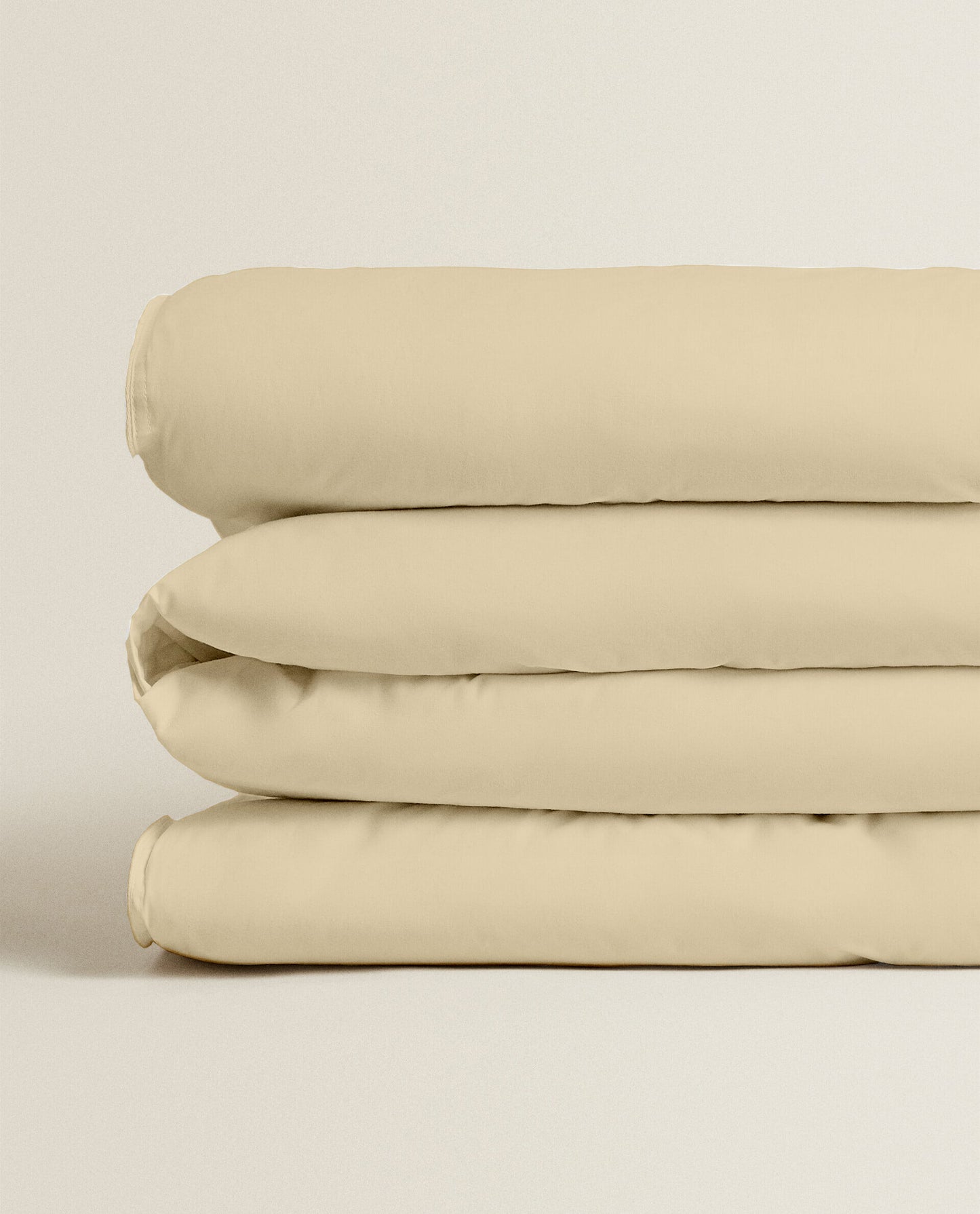 BEIGE | FEATHER TOUCH COMFORTER