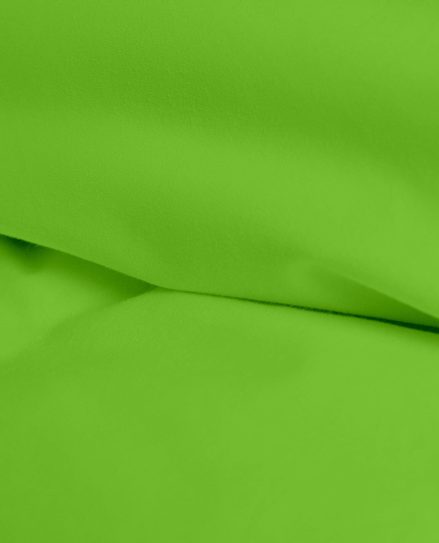 PARROT GREEN | FEATHER TOUCH COMFORTER
