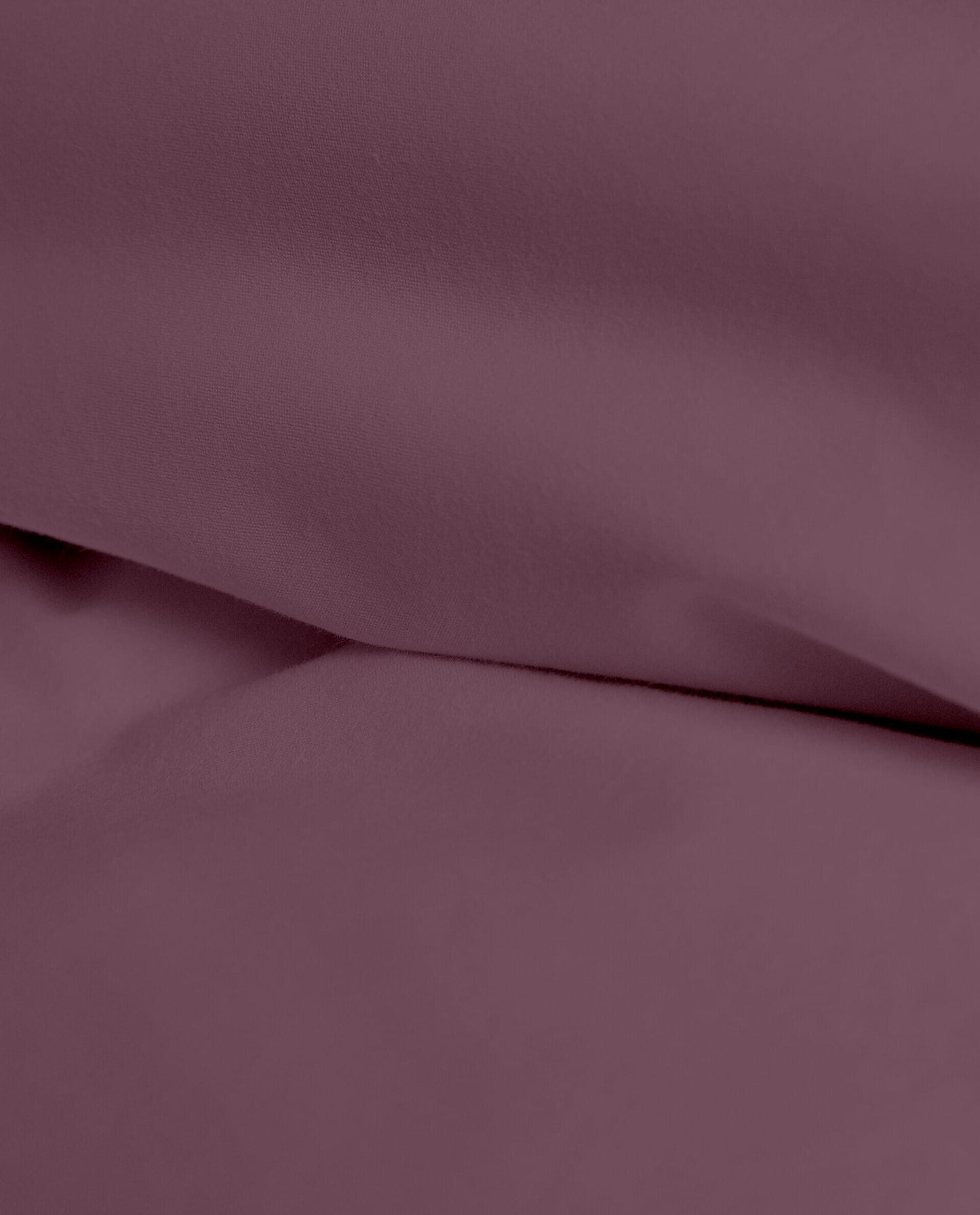 PLUM | FEATHER TOUCH COMFORTER