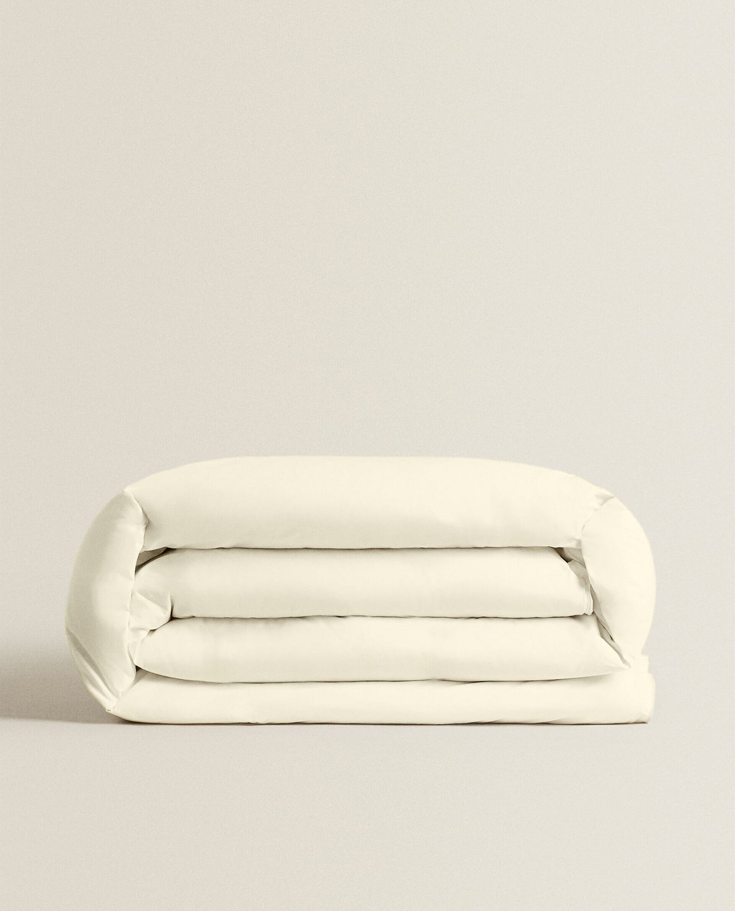 IVORY | FEATHER TOUCH COMFORTER