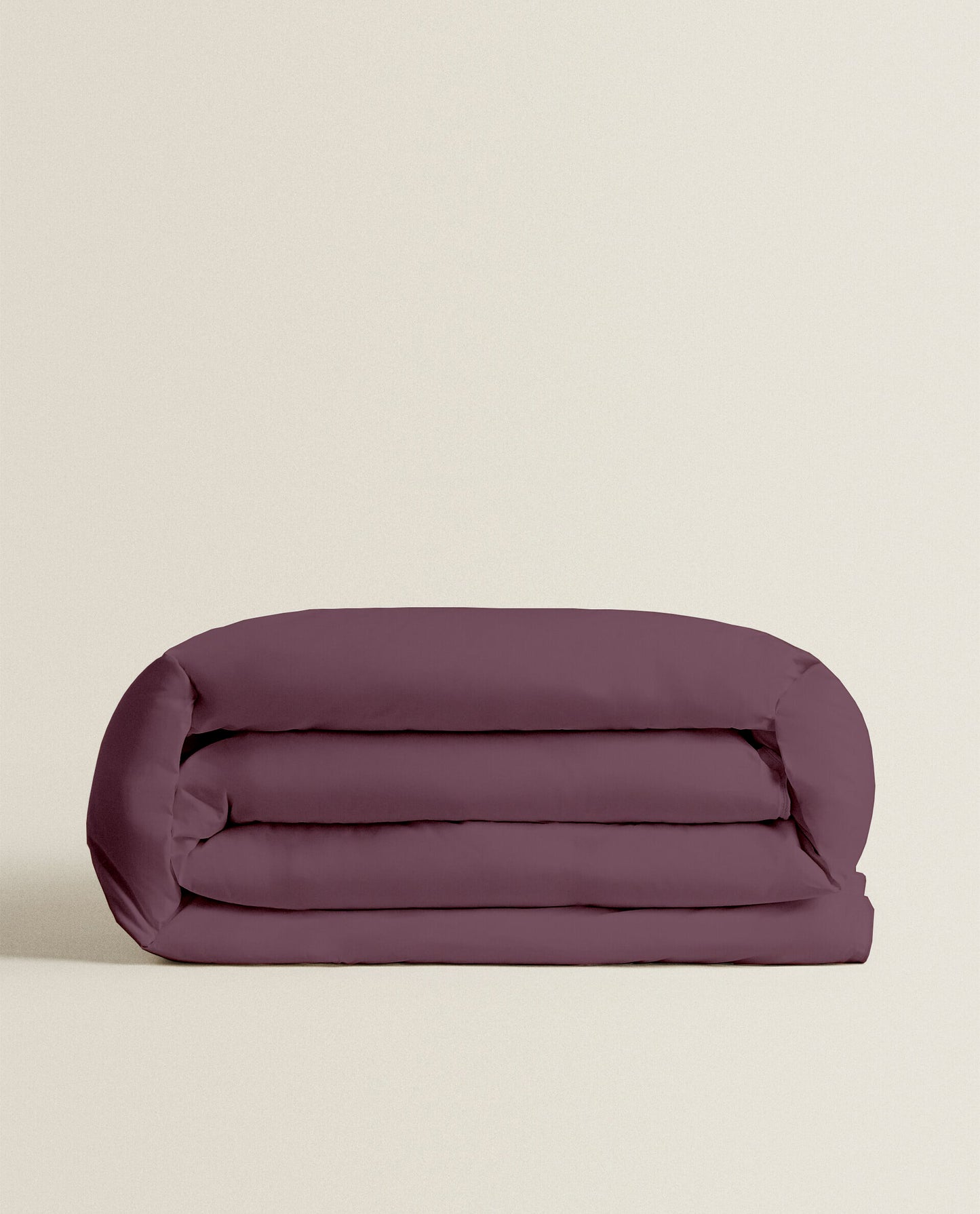 PLUM | FEATHER TOUCH COMFORTER