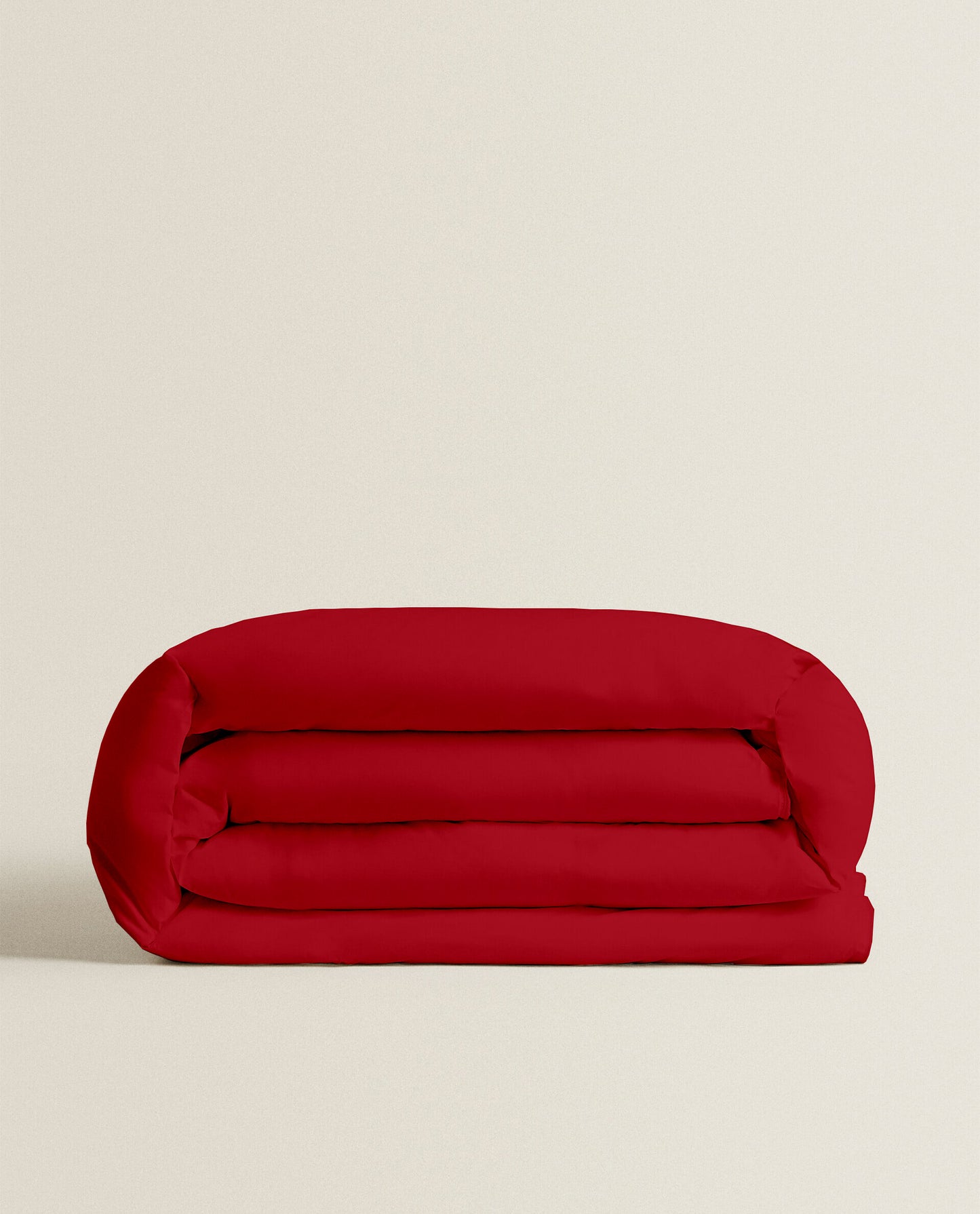 RED | FEATHER TOUCH COMFORTER