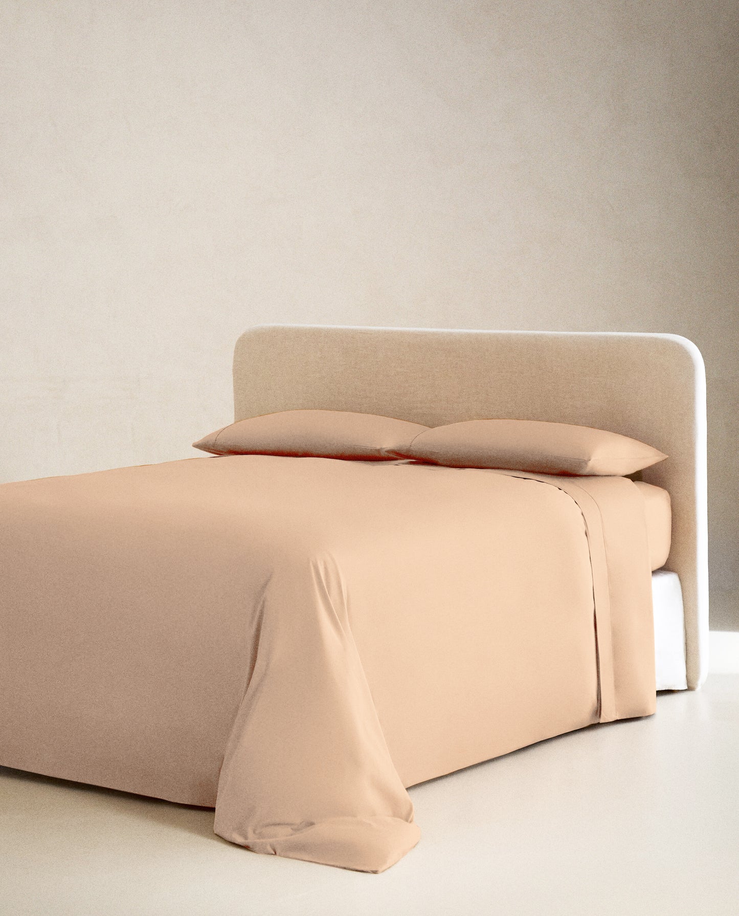 PEACH | FEATHER TOUCH COMFORTER