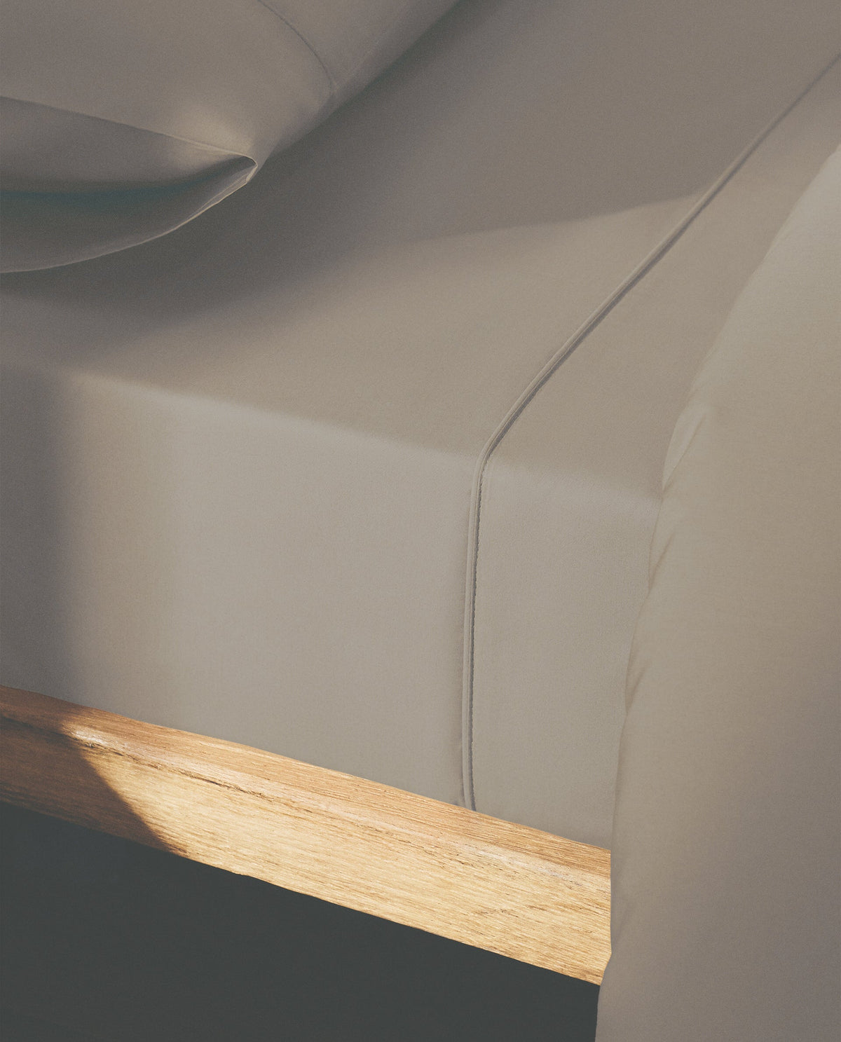 ASH GREY | SOLID FLAT SHEET | 210TC