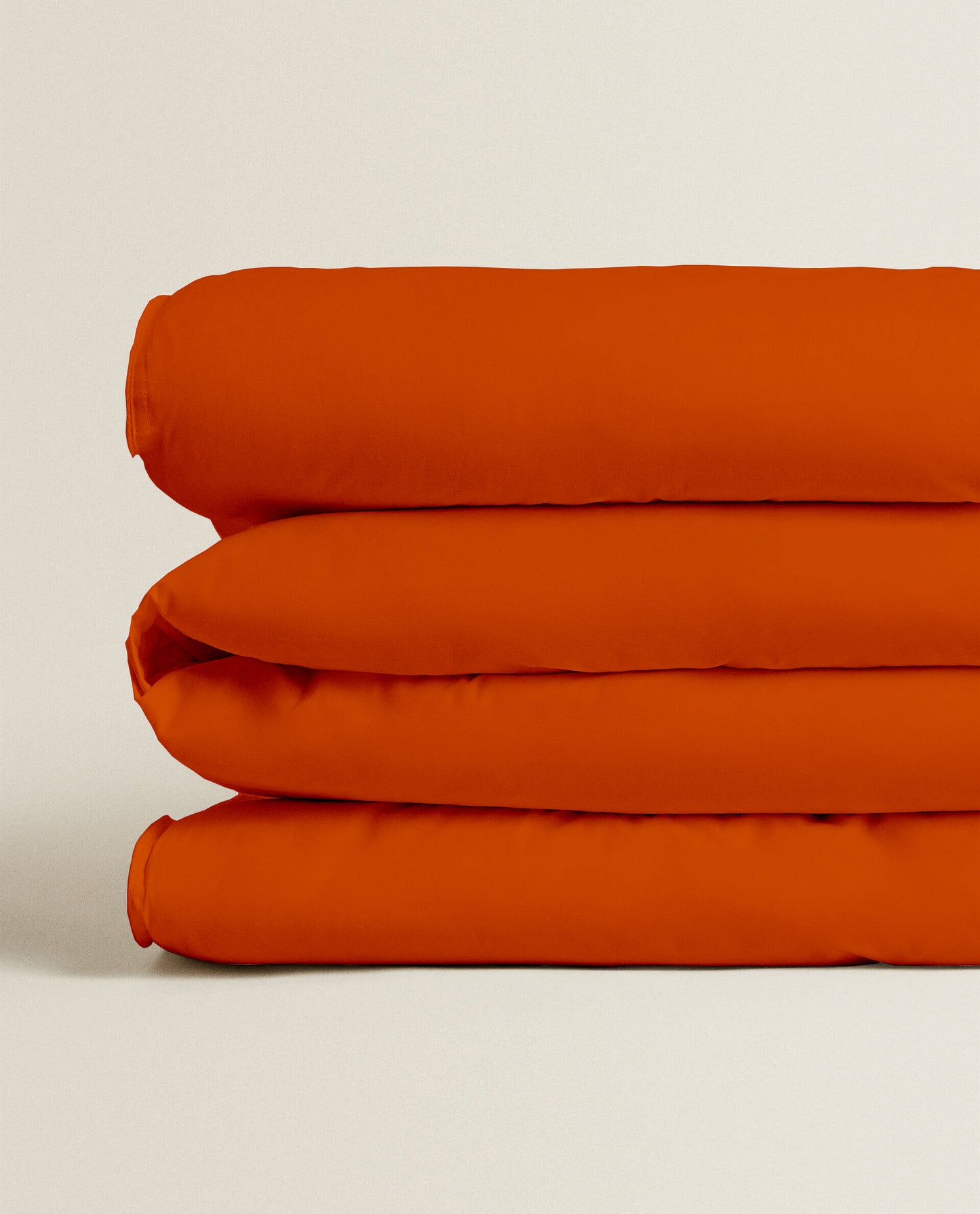 ORANGE | FEATHER TOUCH COMFORTER
