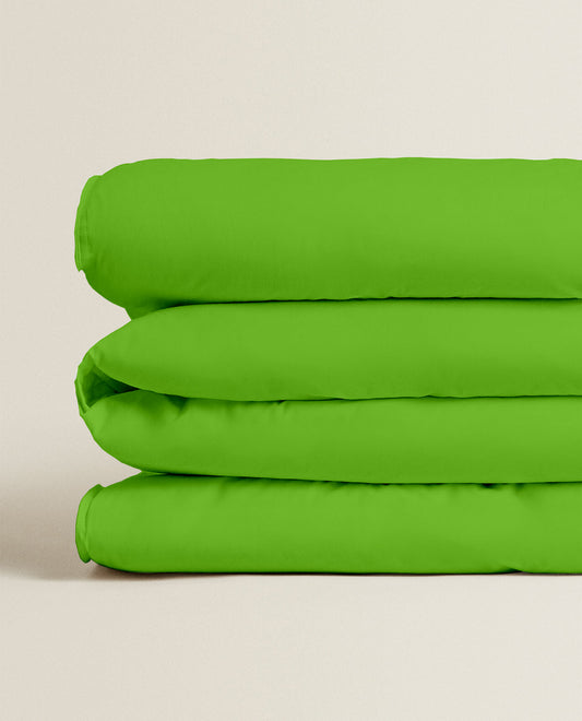 PARROT GREEN | FEATHER TOUCH COMFORTER