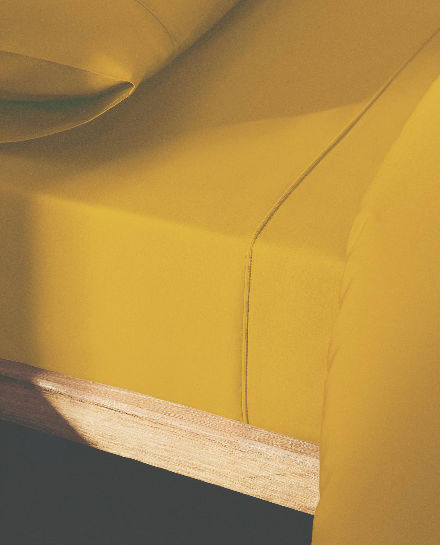 GOLD | SOLID FLAT SHEET | 210TC